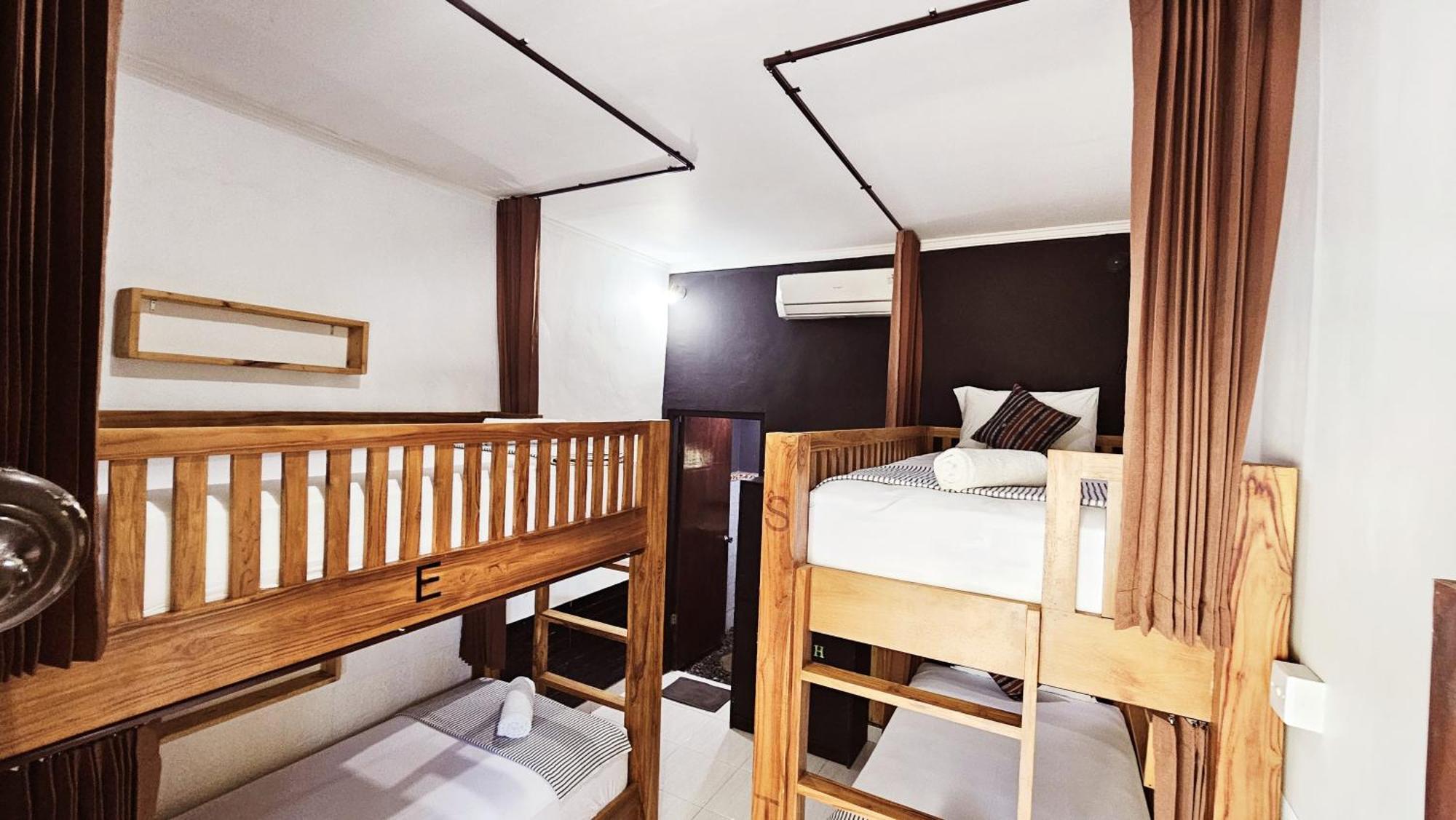 Suba Homestay 누사 렘봉안 객실 사진